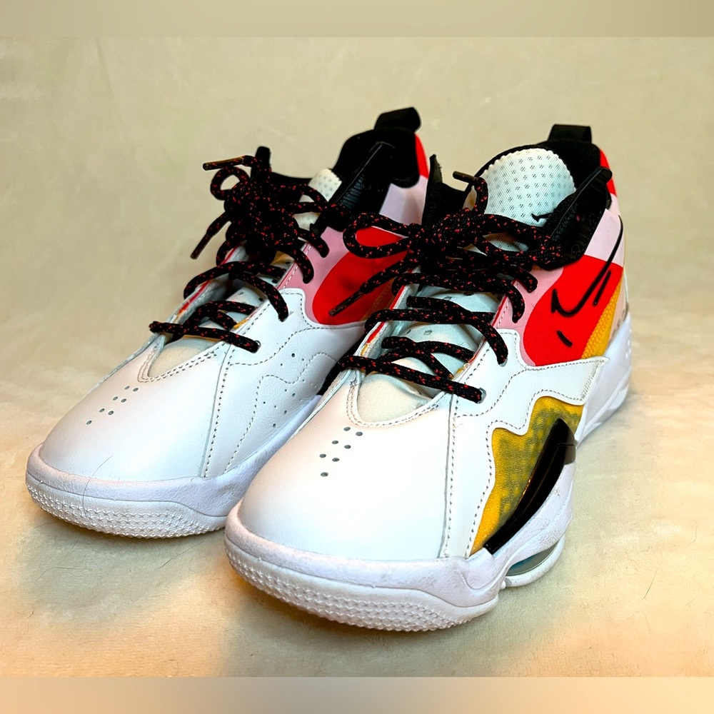 Nike Zoom Air Jordan’s - Women’s size 9 US